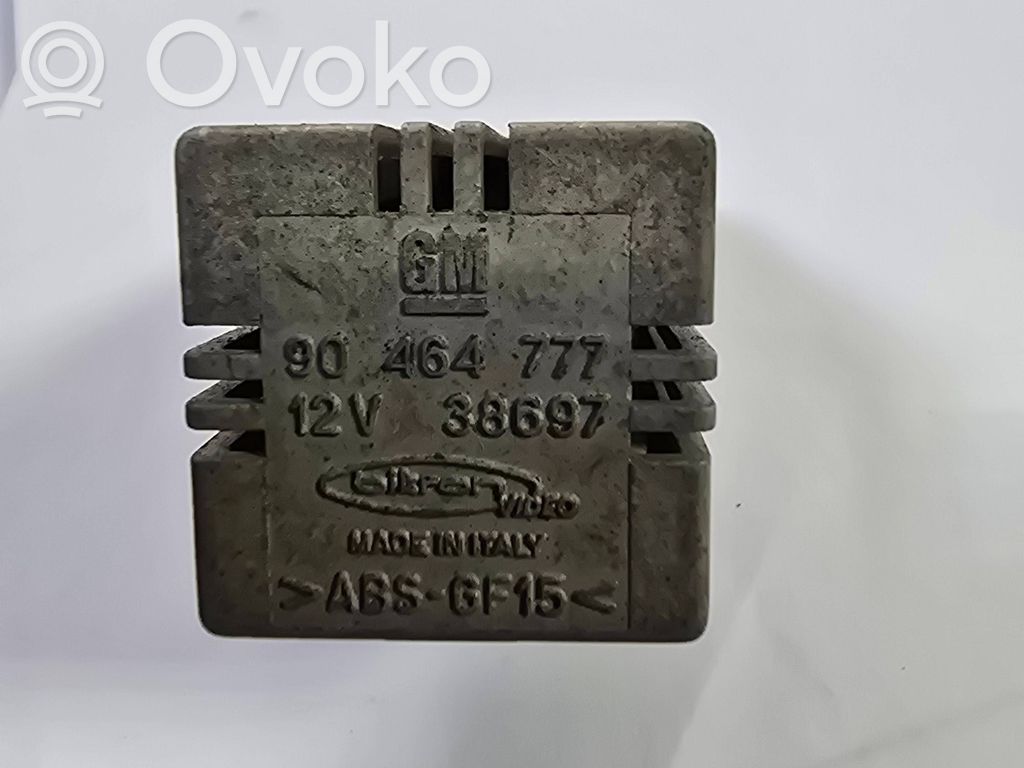 Opel Corsa B Muu rele 