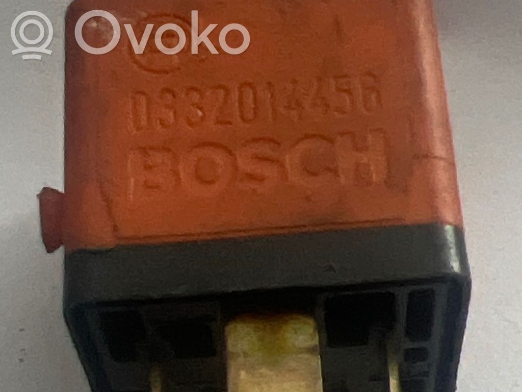 Audi A4 S4 B5 8D Other relay 