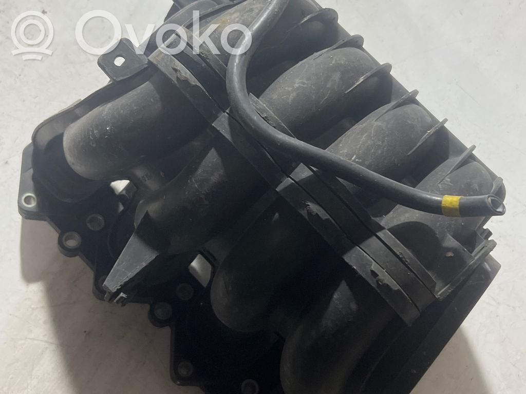 Peugeot 307 Intake manifold 