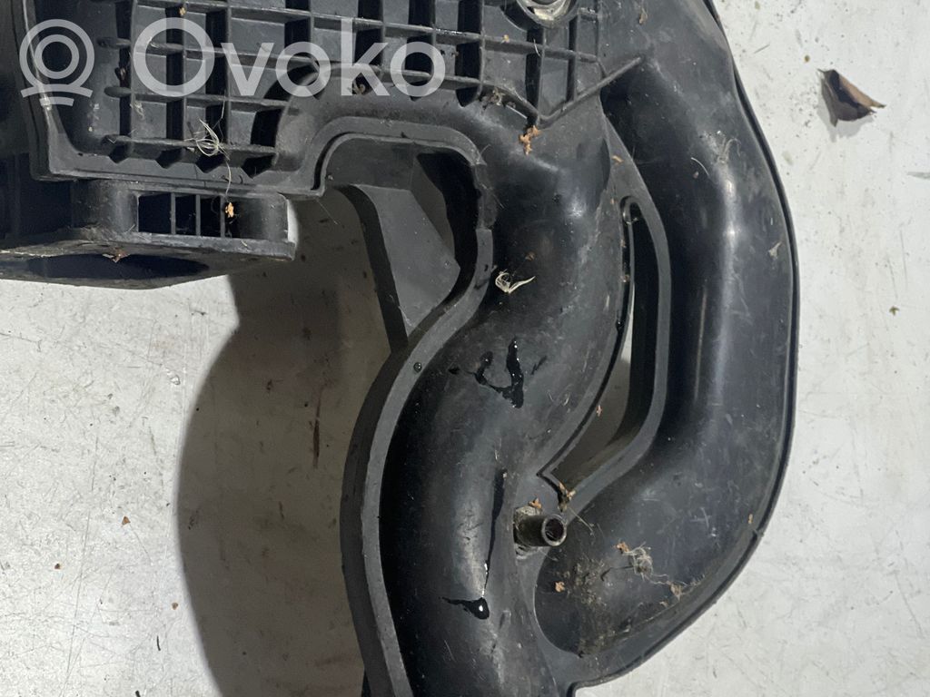 Intake manifold   1432032