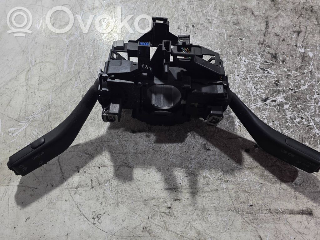 Audi A4 S4 B7 8E 8H Indicator stalk 
