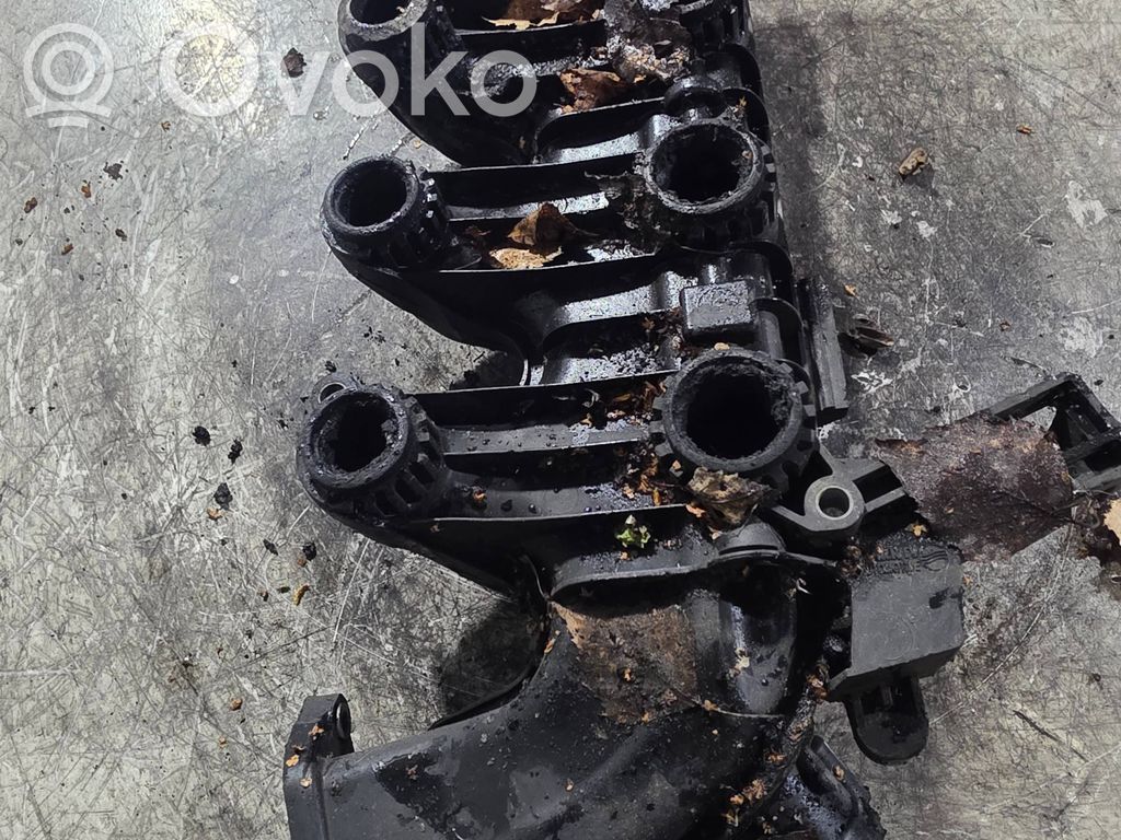 Peugeot 307 Kolektorius įsiurbimo 