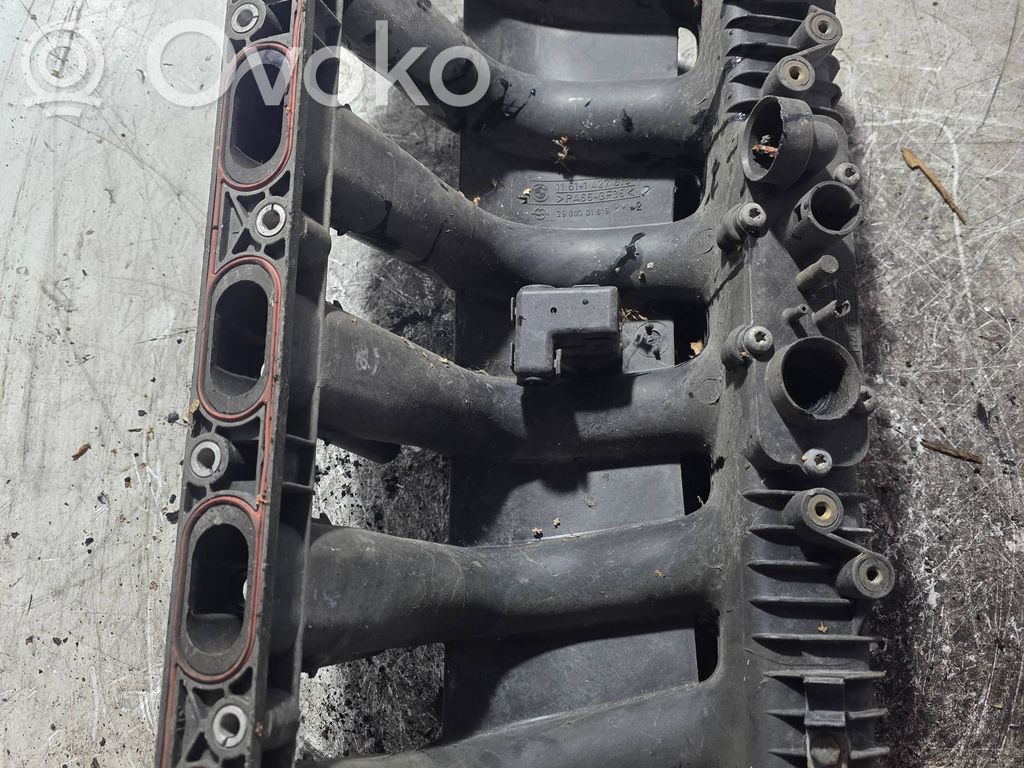 BMW 5 E39 Intake manifold 