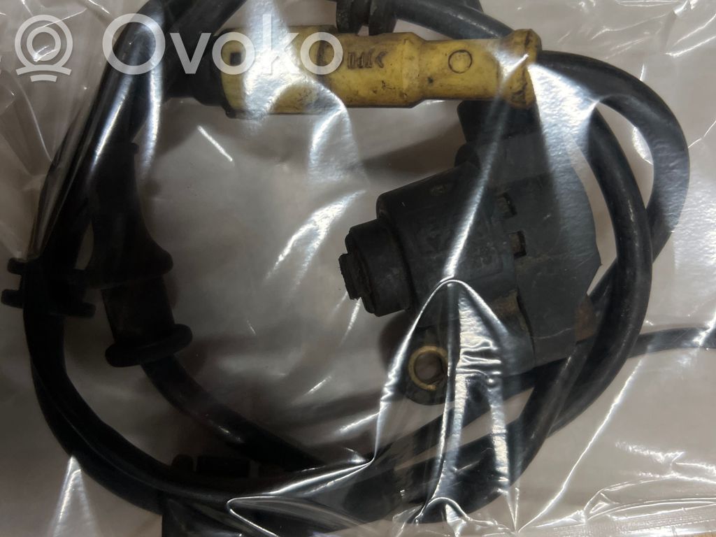 ABS Sensor   90464775
