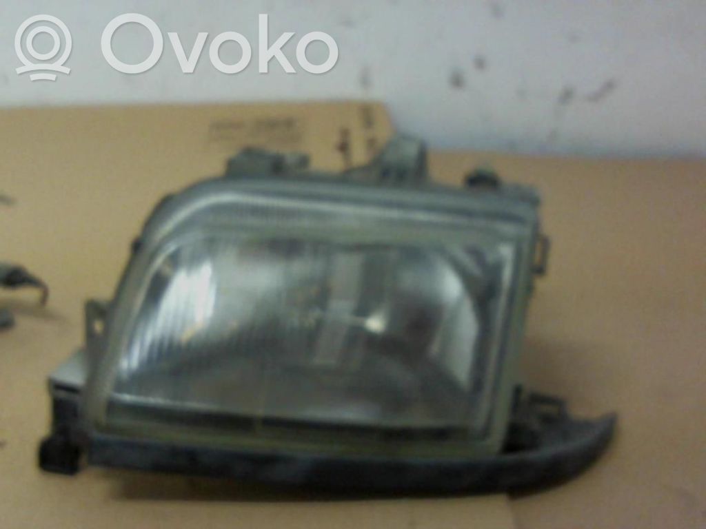 Renault Clio I Headlight/headlamp 