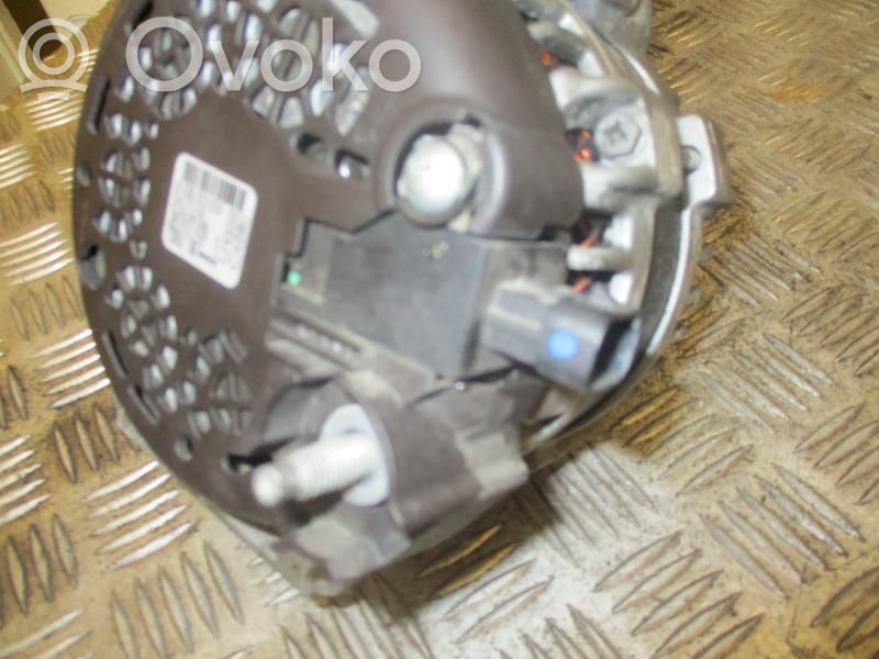 Opel Corsa E Generator/alternator 