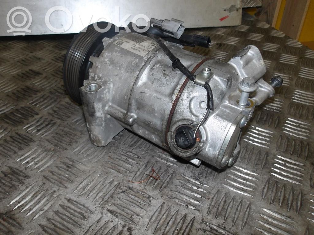 Renault Captur Air conditioning (A/C) compressor (pump) 