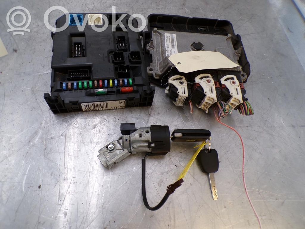 Engine ECU kit and lock set   1608817280