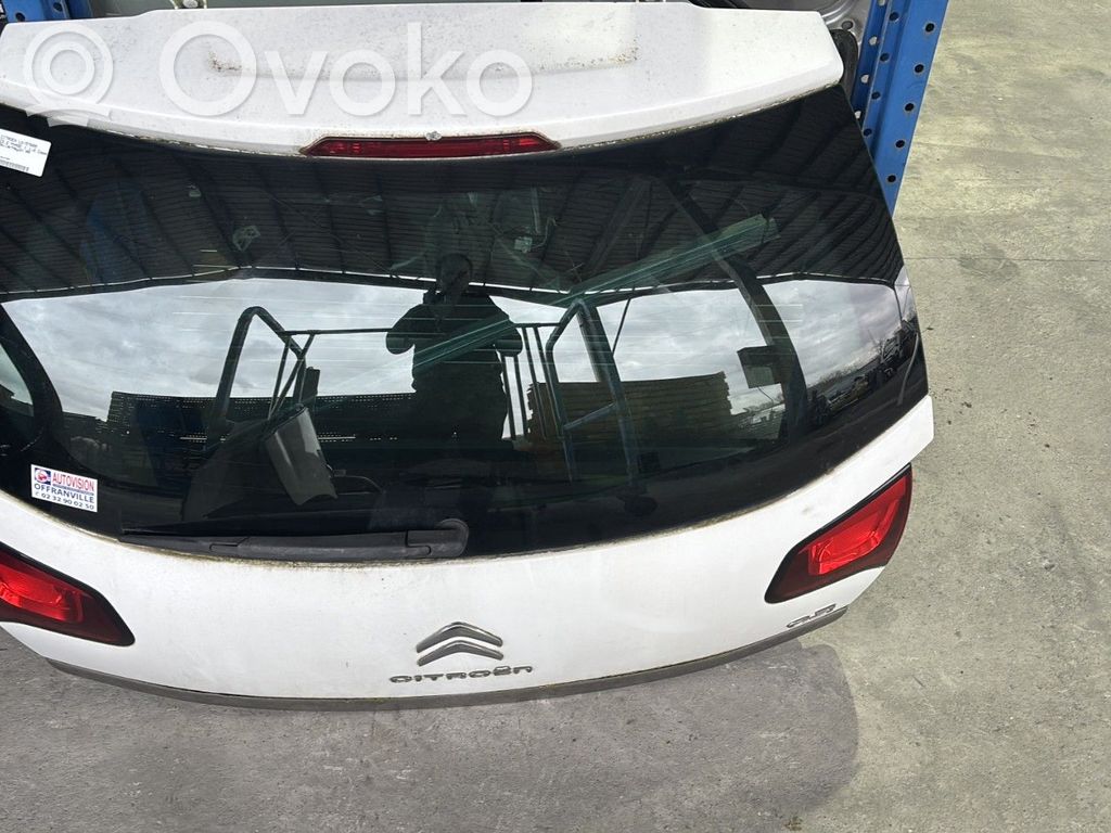 Galinis dangtis (bagažinės)   8701CG