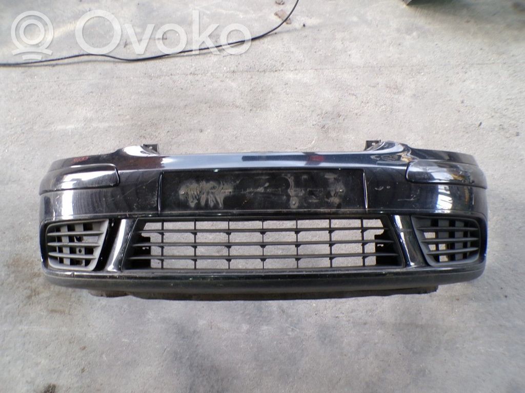 Volkswagen Golf Plus Front bumper 