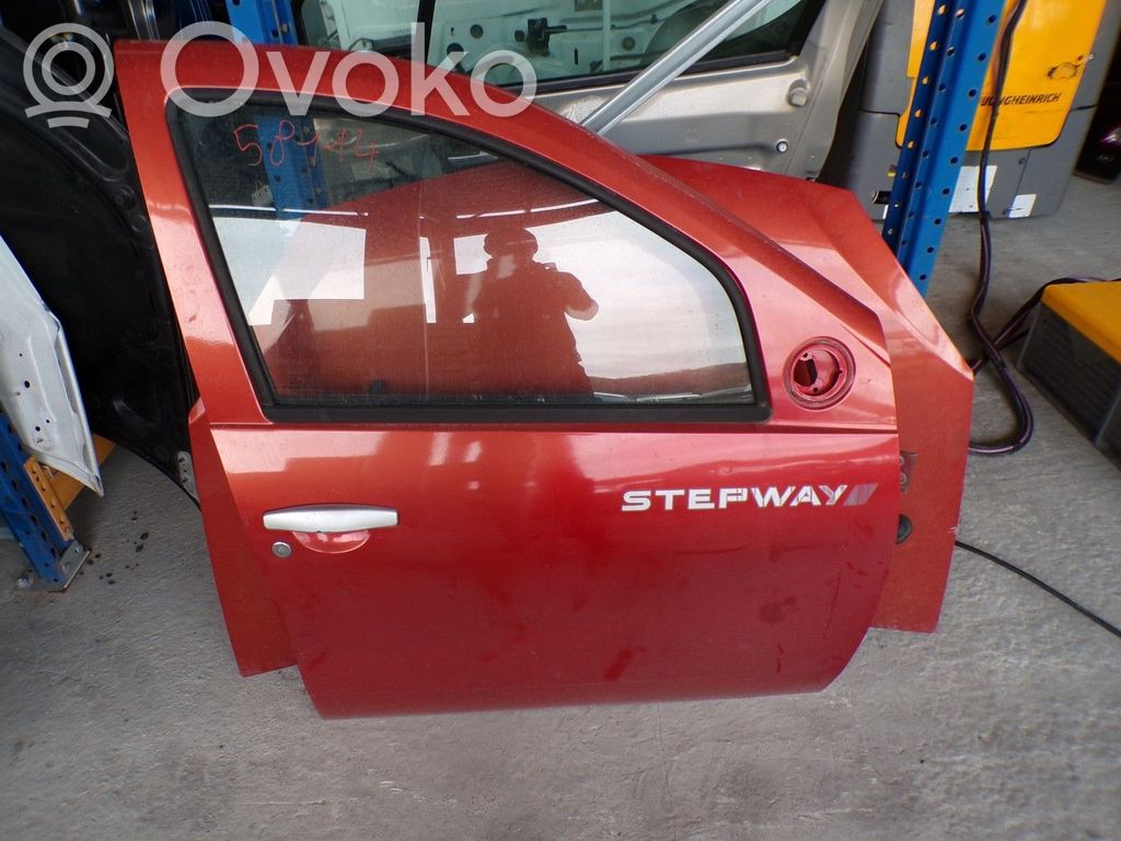 Dacia Sandero Priekinės durys 