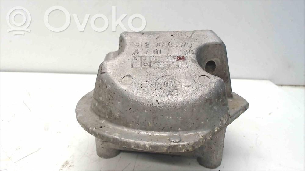 Engine mount bracket   96385570
