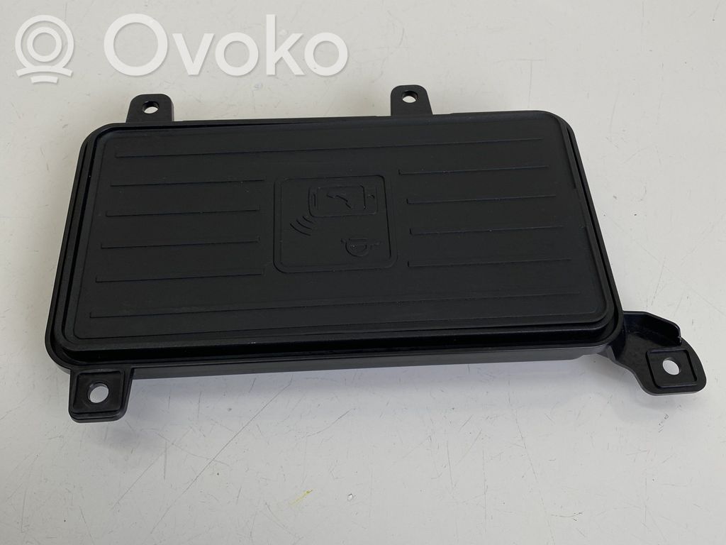Audi E-tron GT Wireless charging module 