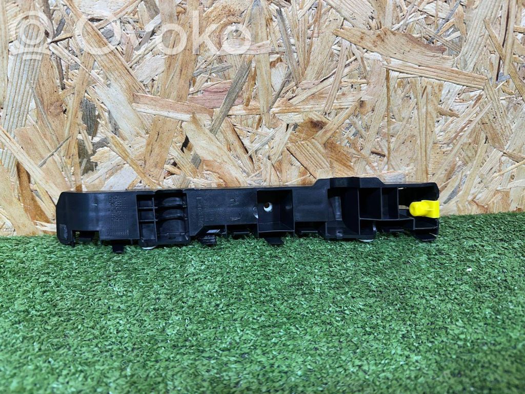Opel Corsa E Rear bumper mounting bracket 