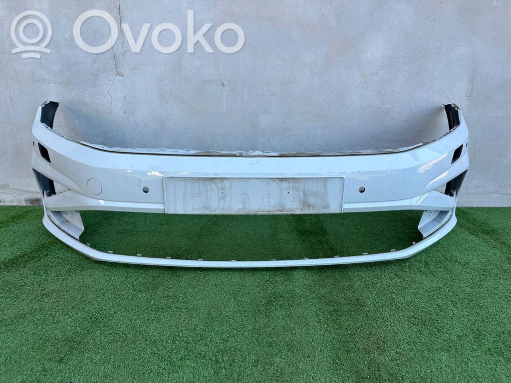 Volkswagen Golf Sportsvan Parachoques delantero 