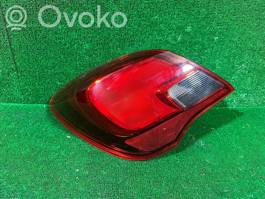 Opel Corsa E Galinis žibintas kėbule 