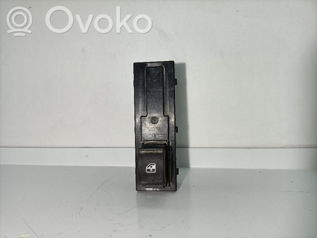 Fiat Tipo Electric window control switch 