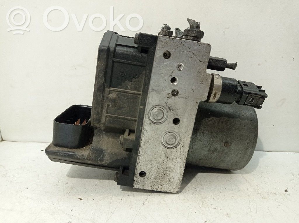 Toyota Corolla E120 E130 Bomba de ABS 
