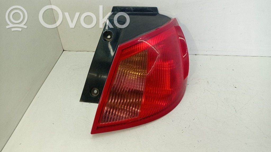 Mitsubishi Colt CZ3 Galinis žibintas kėbule 
