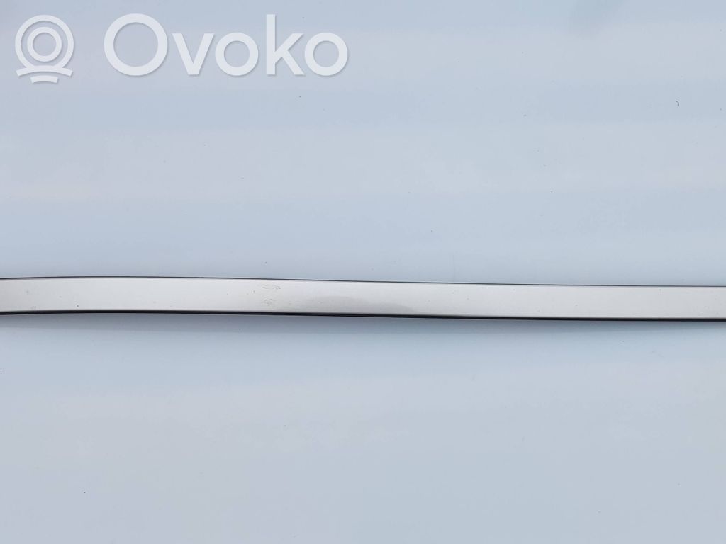 BMW 5 G30 G31 G38 Listwa szyby czołowej / przedniej 