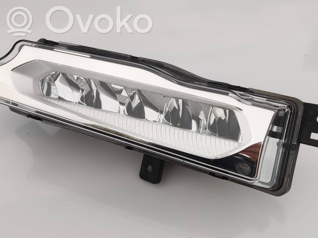 BMW X3 G01 Światło przeciwmgłowe przednie 