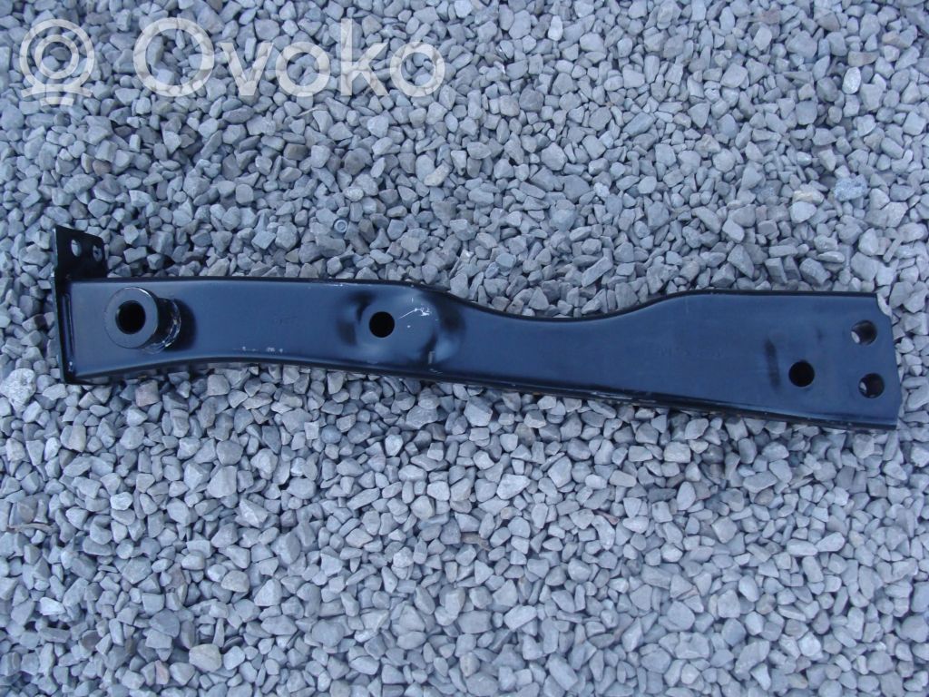 Nissan Qashqai Priekinis amortizatorius bamperio 