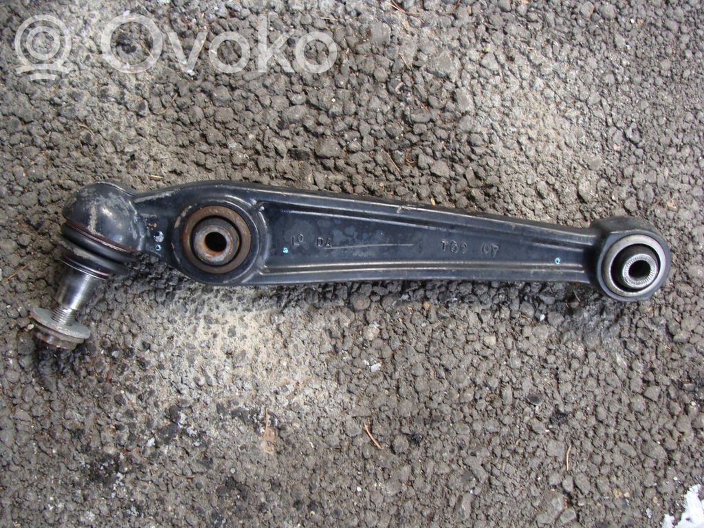 Front control arm   6771894