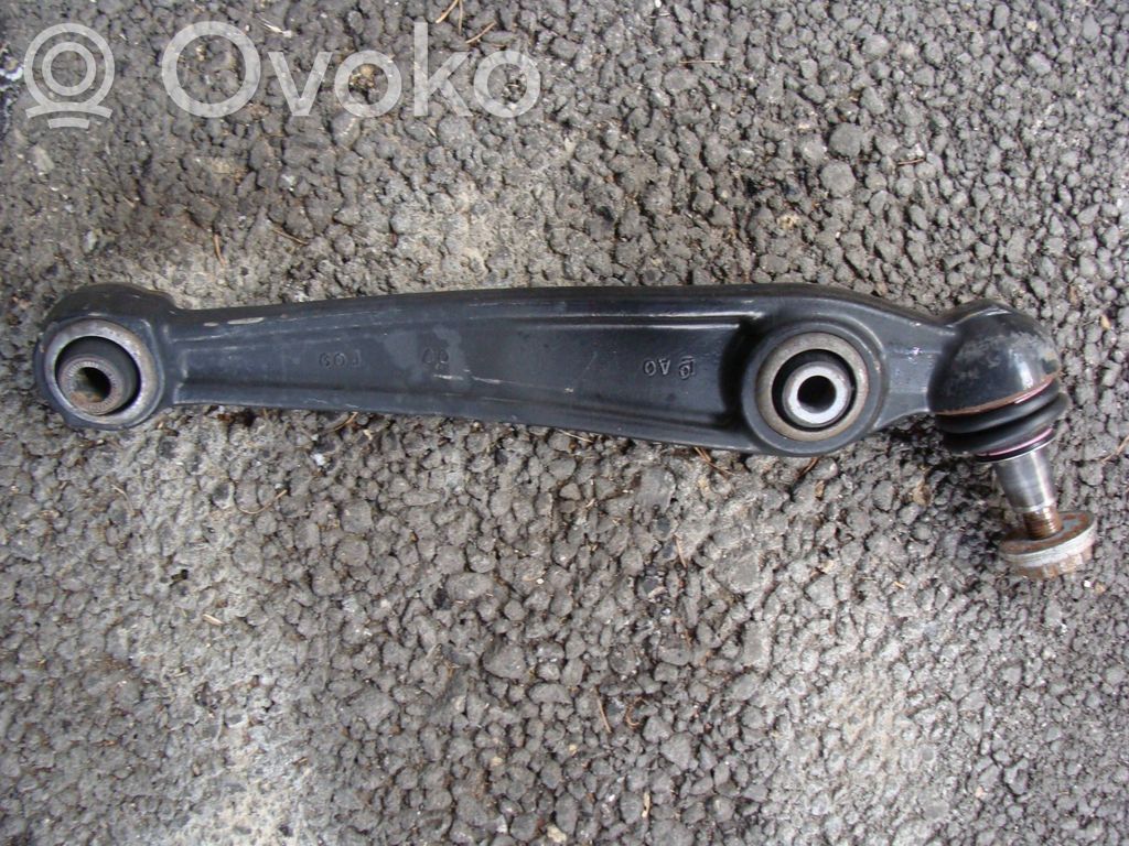 Front control arm   6771893