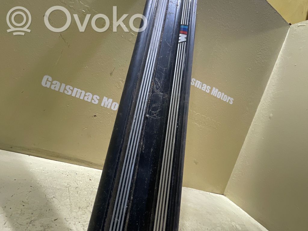 BMW 3 E46 Priekinio slenksčio apdaila (vidinė) 