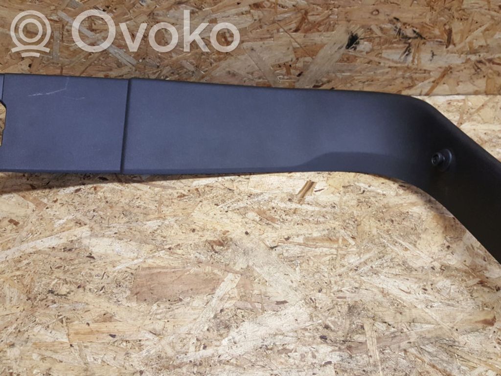 Volvo V40 Tailgate trim 