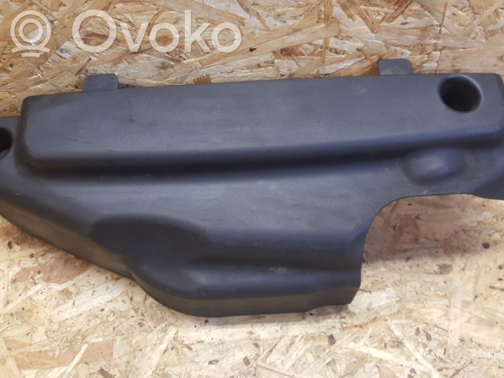 BMW 7 E65 E66 Muu moottoritilan osa 
