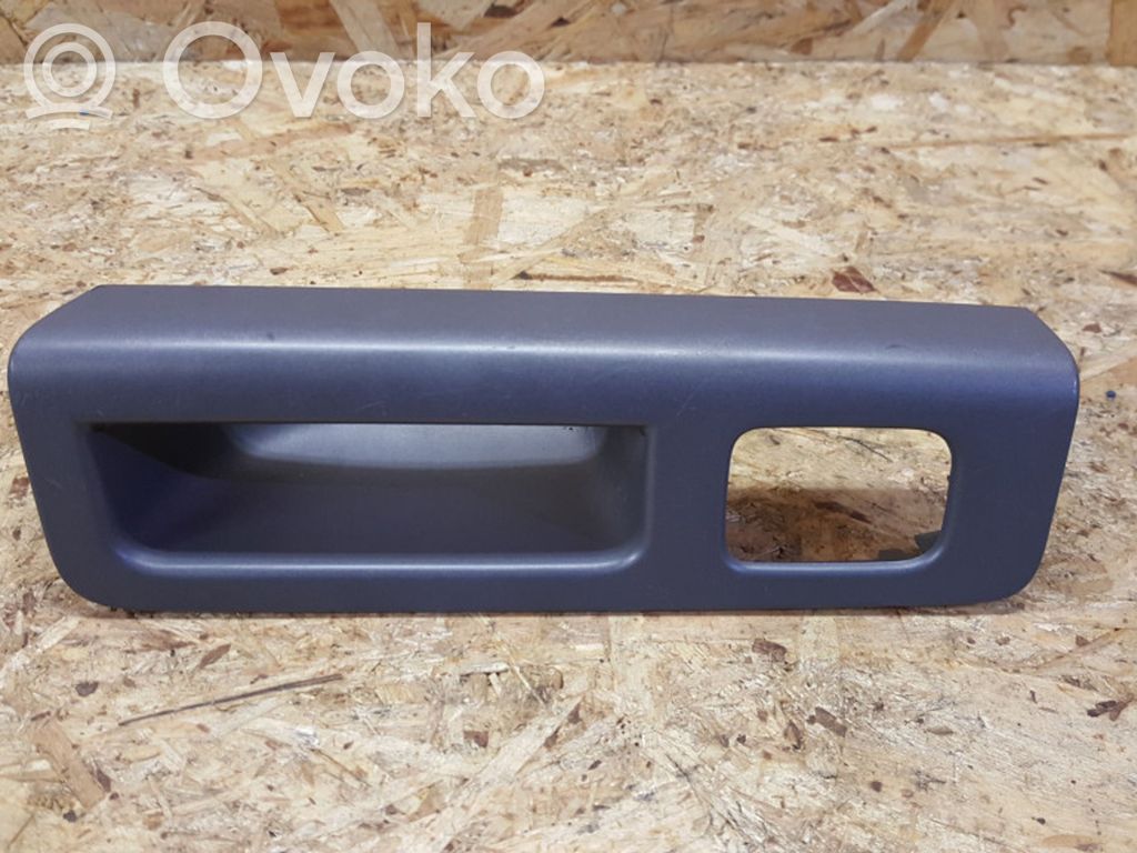 Volvo V50 Rear door handle cover 