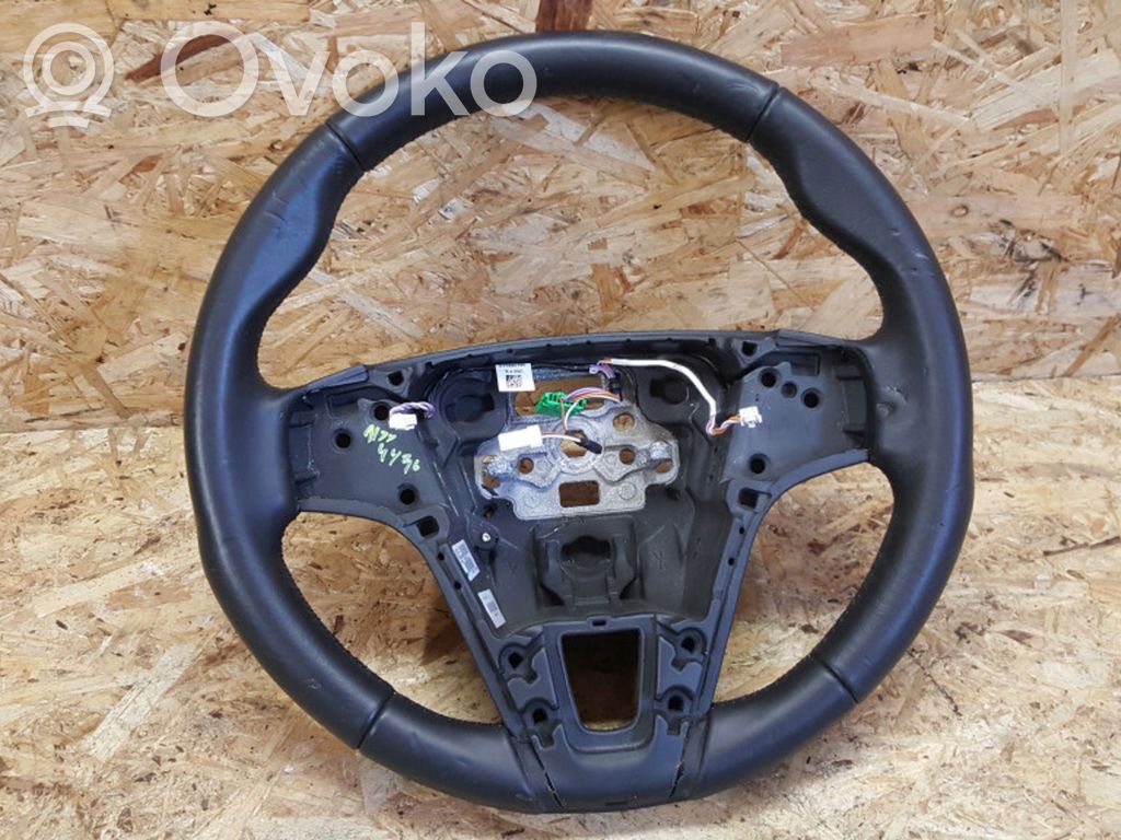 Volvo XC60 Ohjauspyörä 