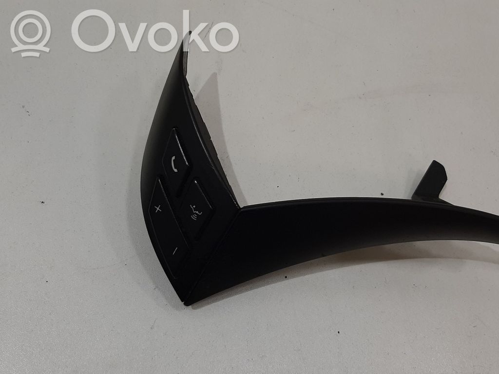 BMW 5 E60 E61 Boutons / interrupteurs volant 