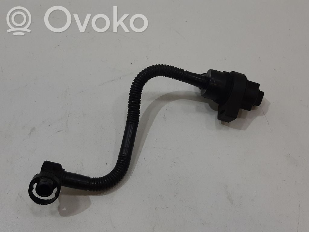 BMW 3 E90 E91 Other engine bay part 