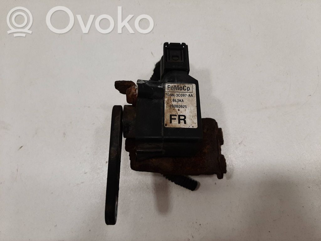 Volvo V70 Sensor de nivel del faro delantero/principal 