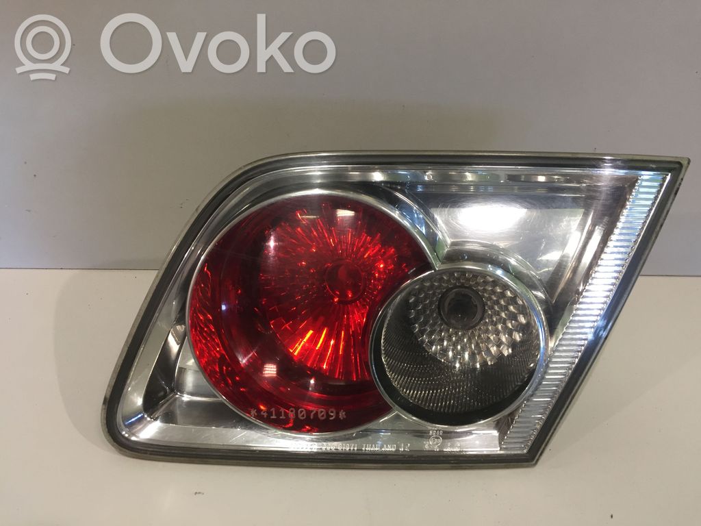 Tailgate rear/tail lights