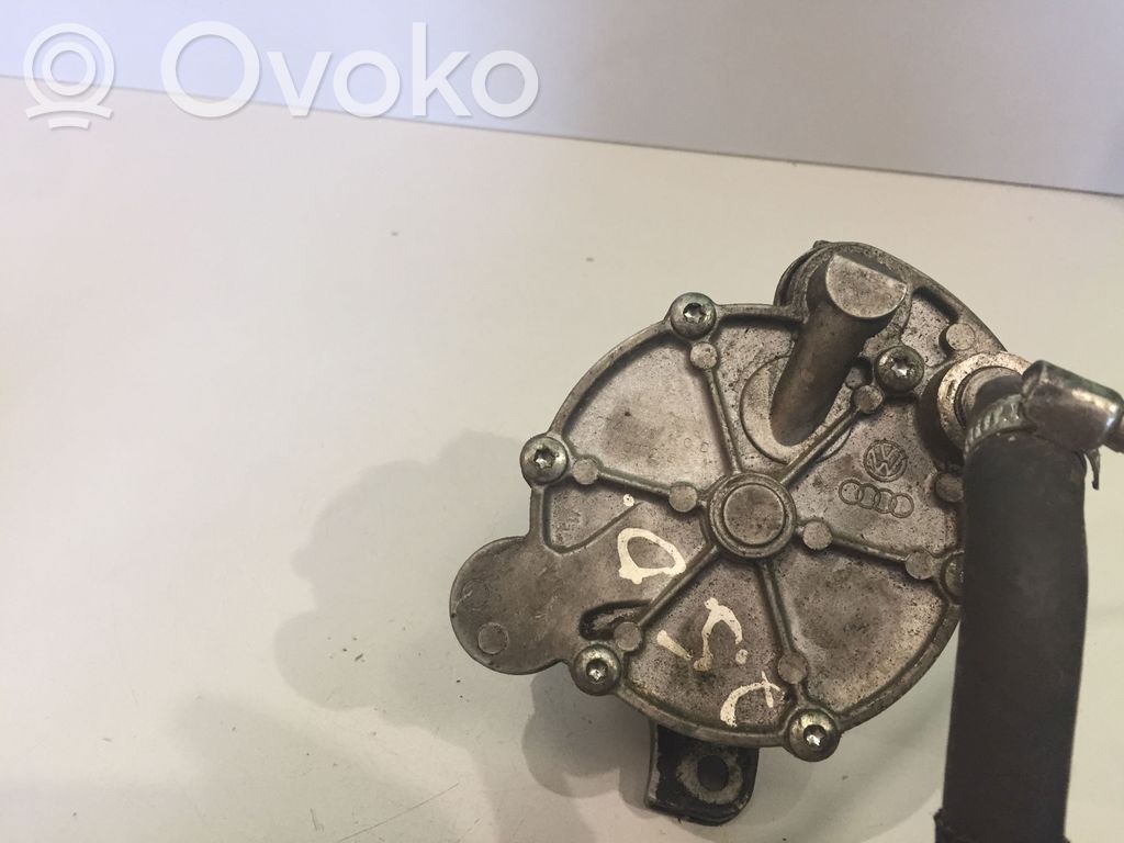 Vacuum pump   074145100D