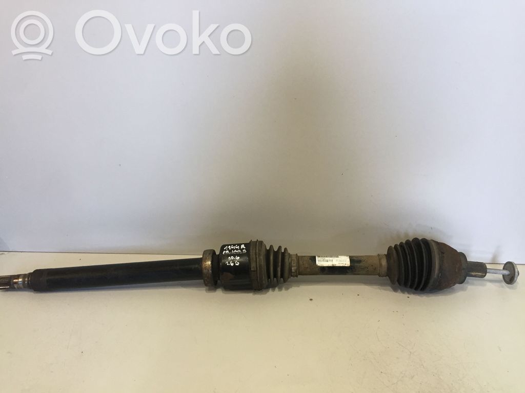 Volvo S60 Półoś przednia 
