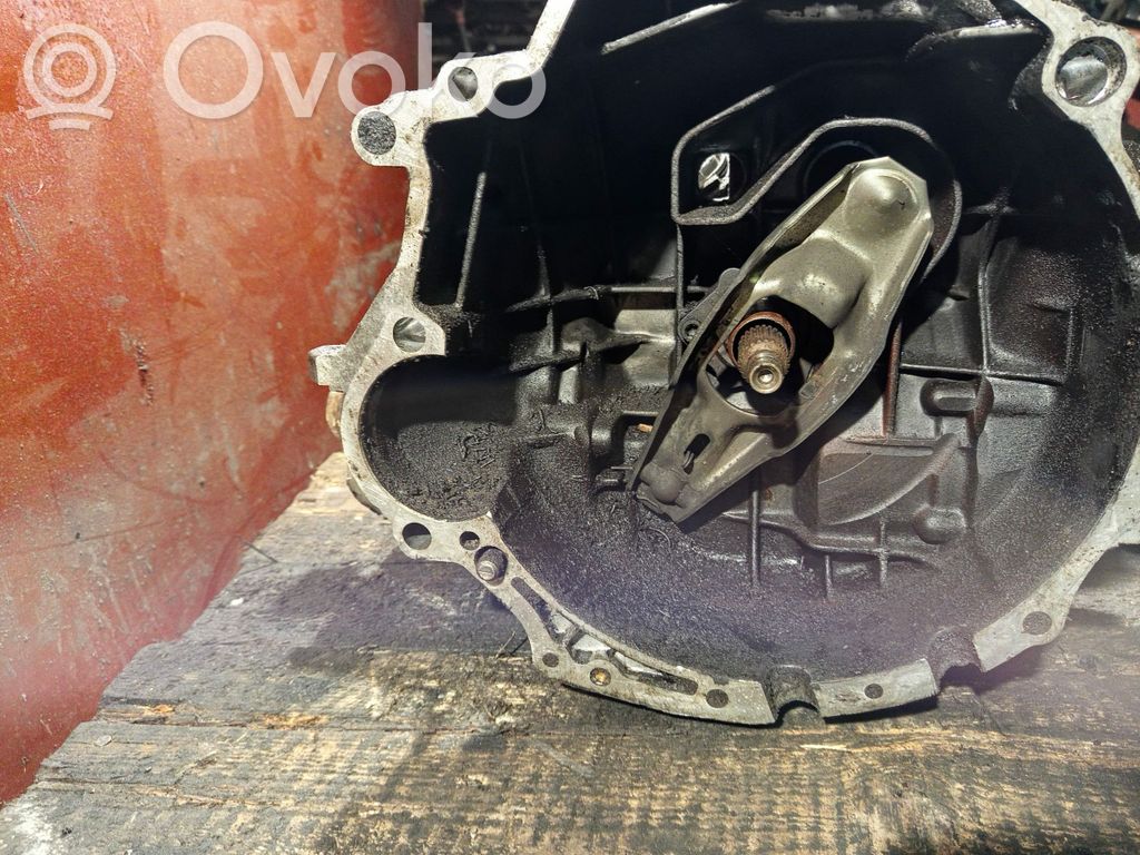 Audi A6 S6 C4 4A Manual 5 speed gearbox 