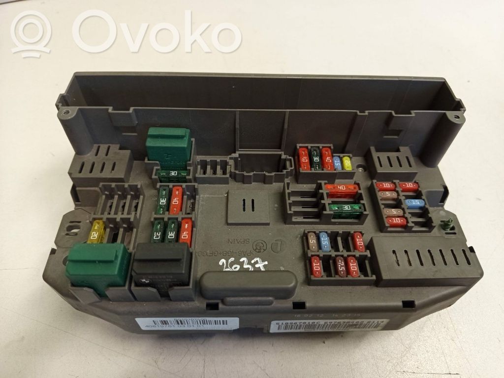 BMW X5 E70 Fuse module 