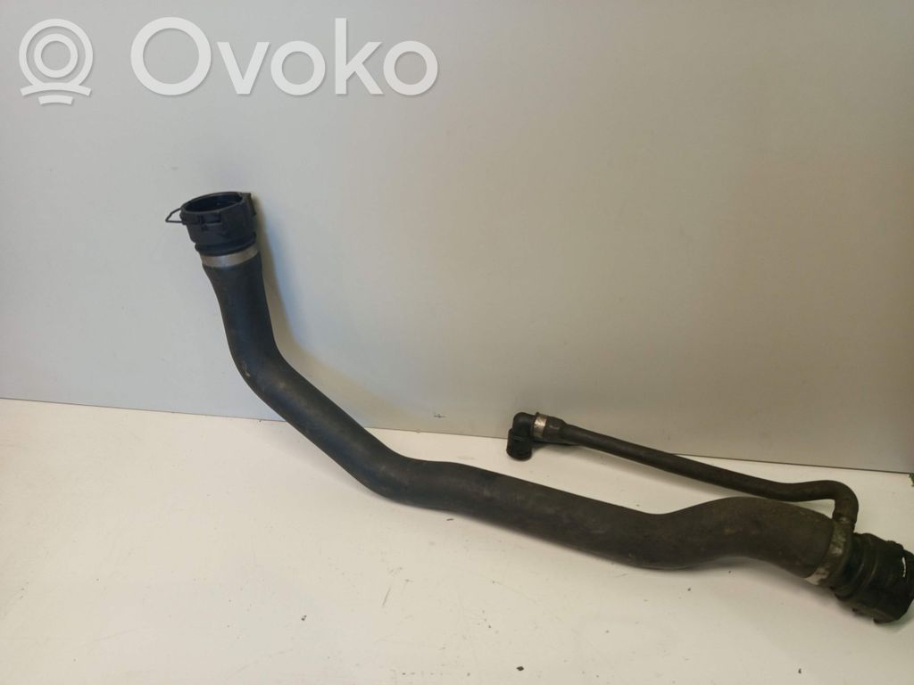 BMW 3 E92 E93 Engine coolant pipe/hose 