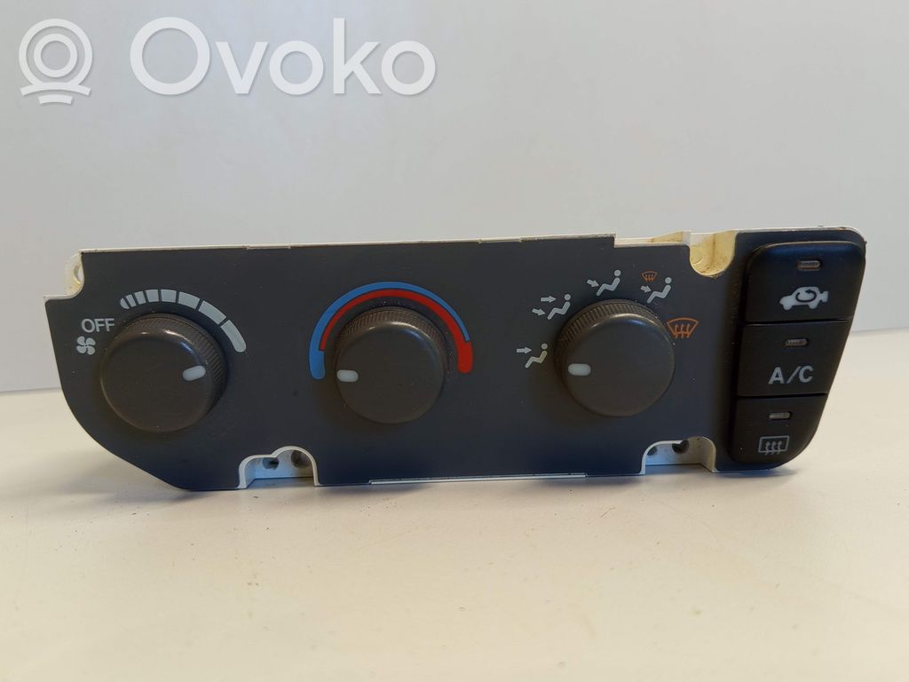 Climate control unit   BQ919399