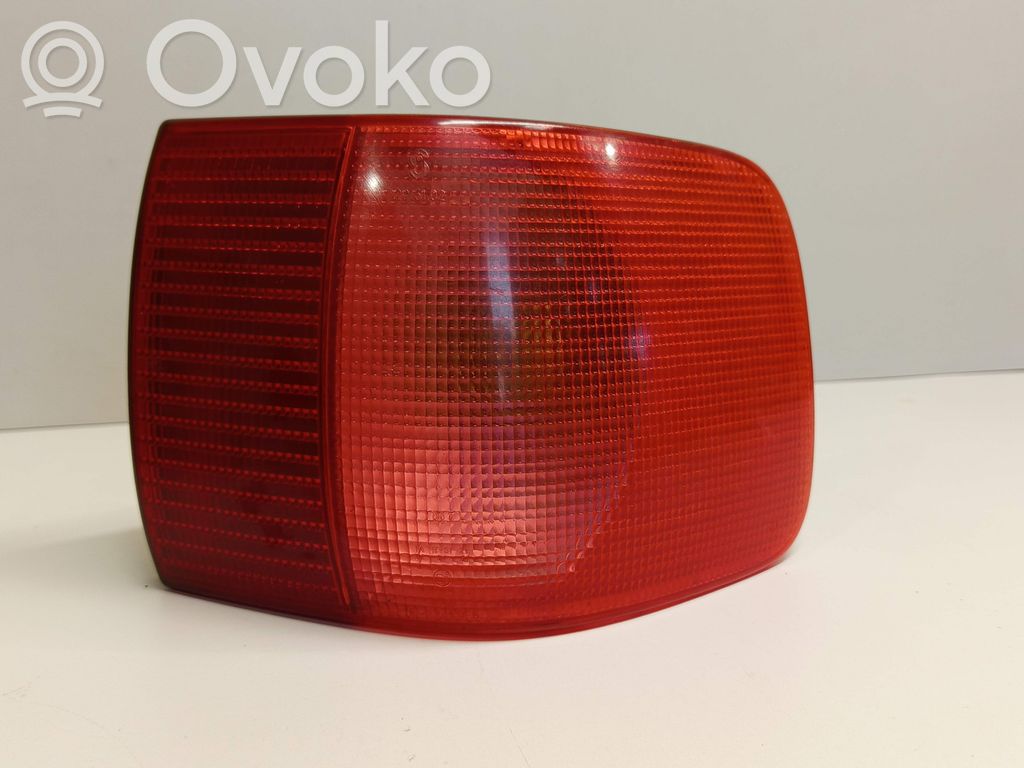 Rear/tail lights   8A0945096D