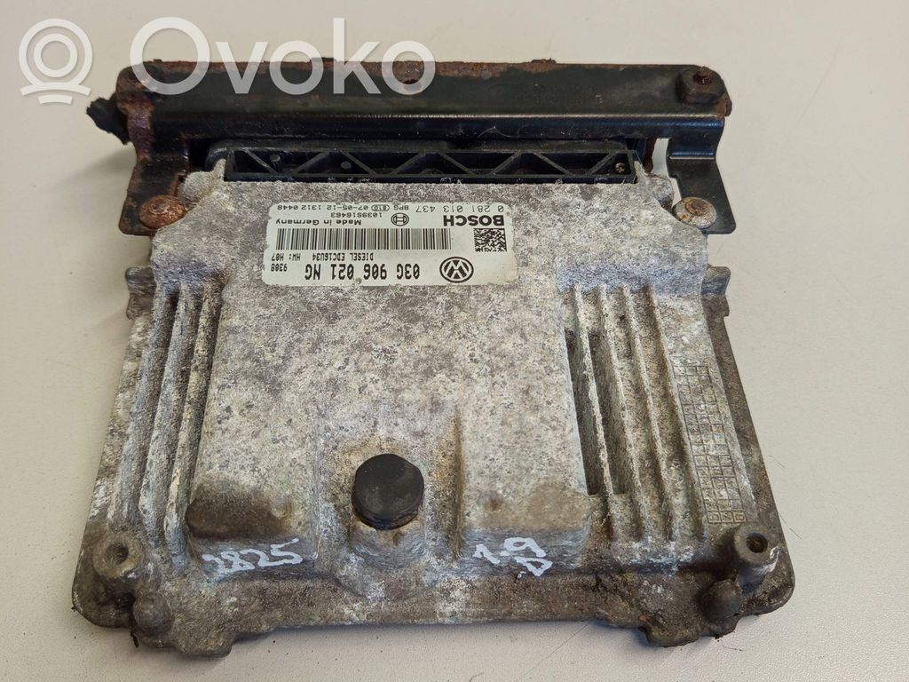 Engine control unit/module   0281013437,03G906021NG