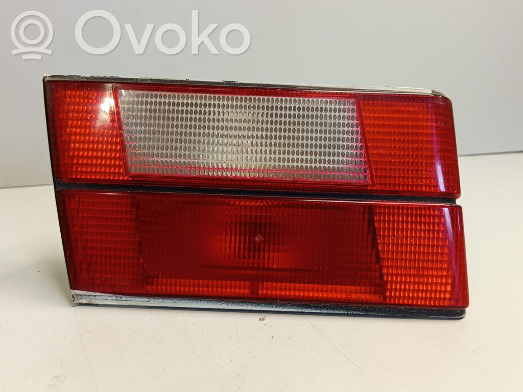 Tailgate rear/tail lights   83515610L