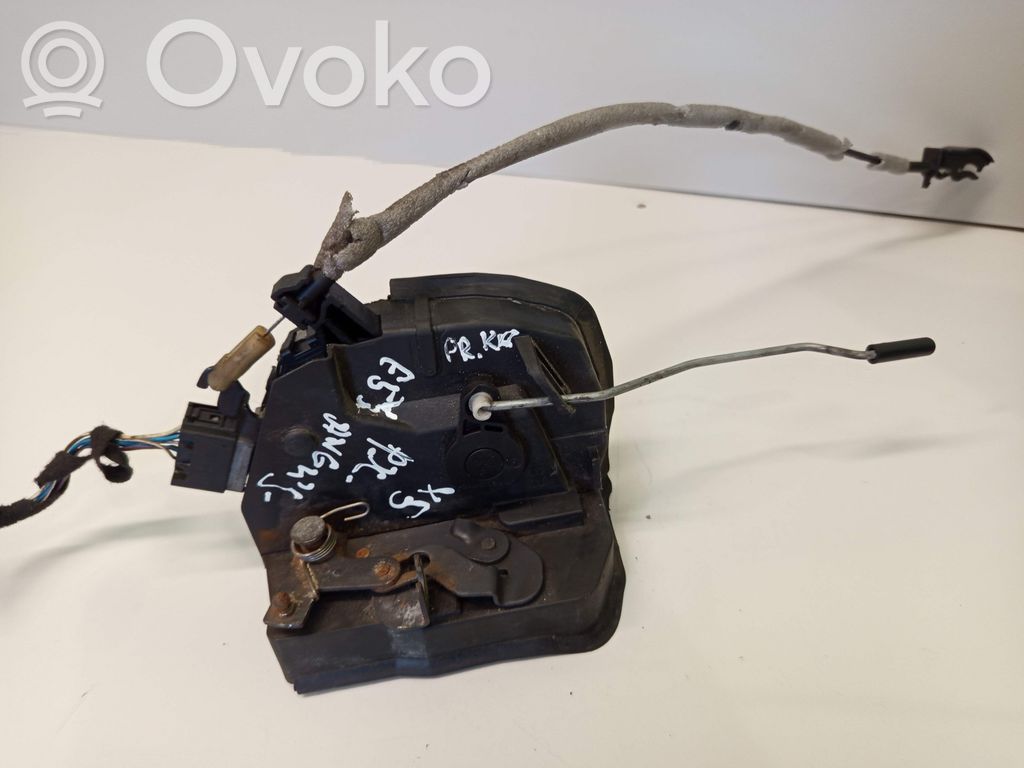 BMW X5 E53 Front door lock 