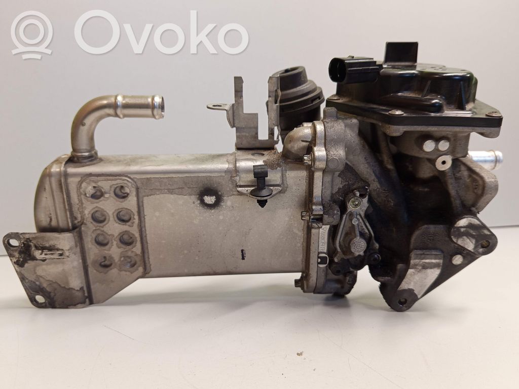 Audi A4 S4 B8 8K Chłodnica spalin EGR 