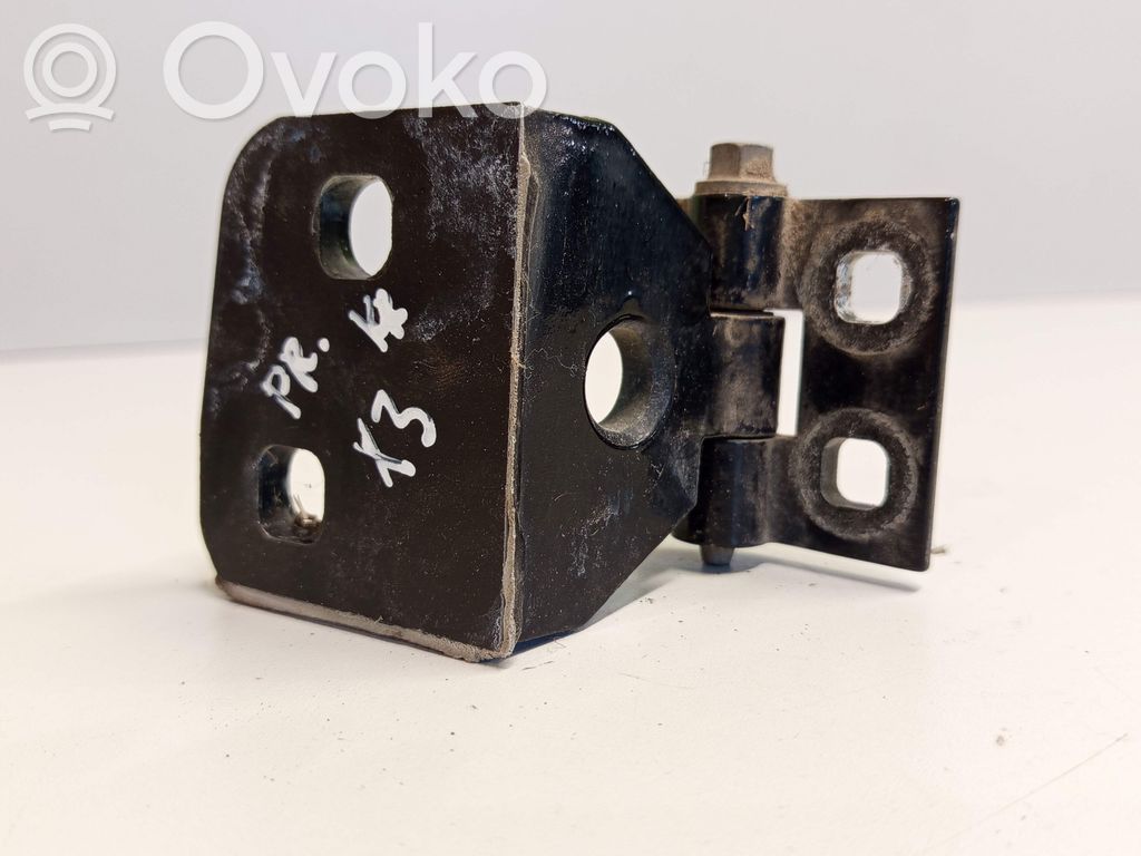 Front door upper hinge   340219