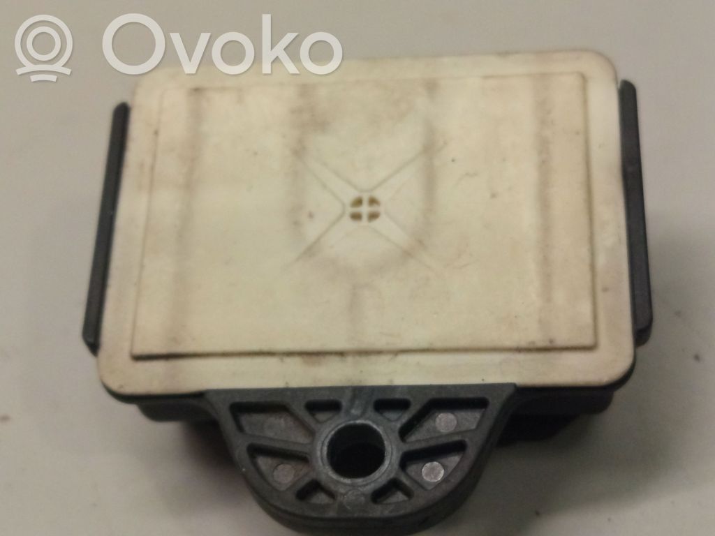 BMW 3 E90 E91 Glow plug pre-heat relay 